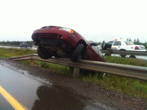 CAUSE: Hydroplaning. EFFECT: Wreck. No Accident!